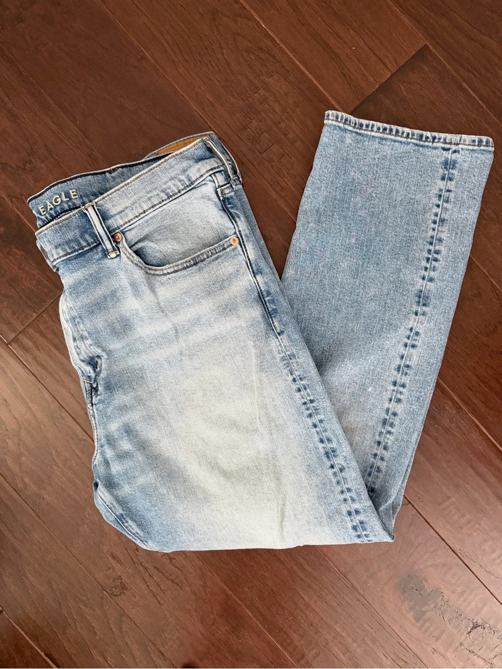 American Eagle Outfitters Straight Jeans in Light Blue Wash